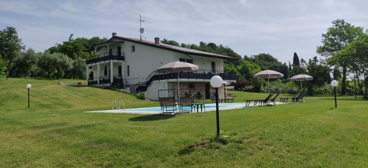 Poggio Di Pastrengoアパートメント エクステリア 写真